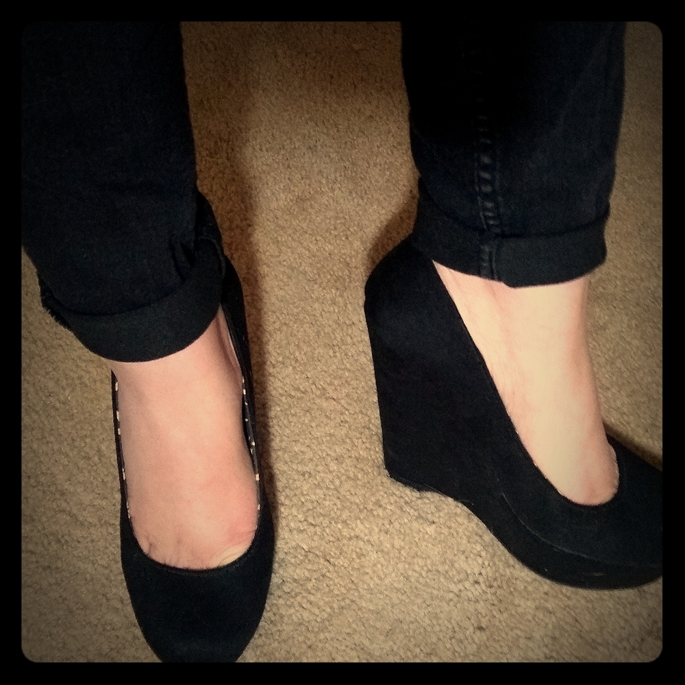 Wedge heels